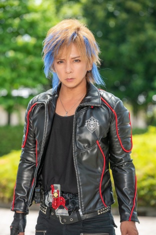 貴重品　ソフィア　松岡充　仮面ライダーエターナル　撮影当時のサイン 貴重品 ソフィア 松岡充 仮面ライダーエターナル 撮影当時の