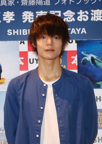 窪田正孝、30代の目標は「40歳までに大河ドラマの主役をやりたい」自身初のフォトブックをファン一人ひとりに手渡し | ニュース |  Deview-デビュー