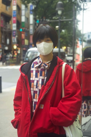 19歳の新人女優・芋生悠、「はじめて」を閉じ込めた初写真集発売決定 | ニュース | Deview-デビュー