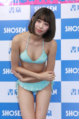 女優・阿南萌花、身長168cmの美ボディをミスFLASH初写真集で披露 
