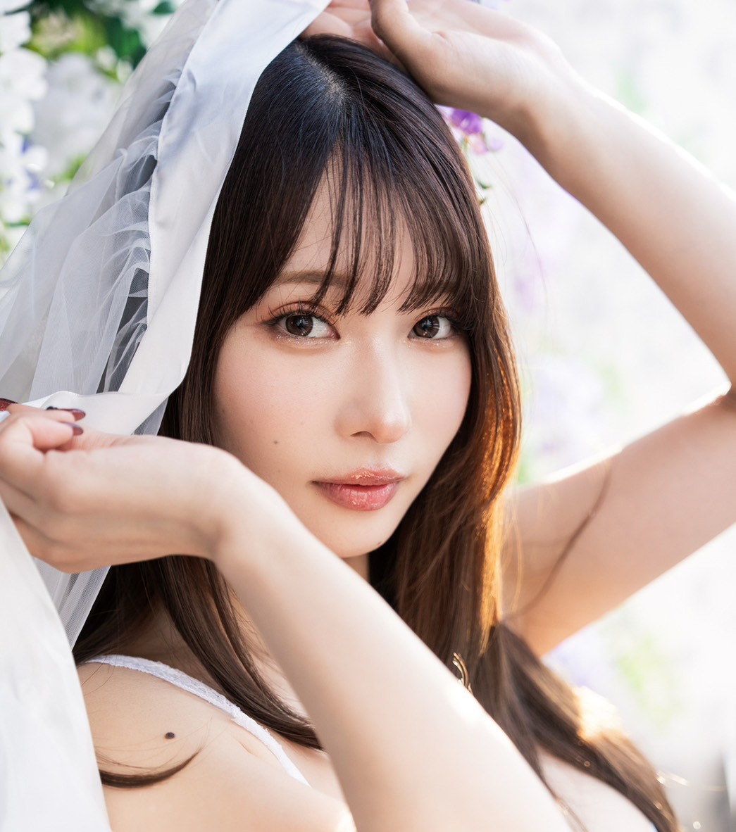 日本一美しいドラマー・大野真依（きみとバンド）、グラビア写真集