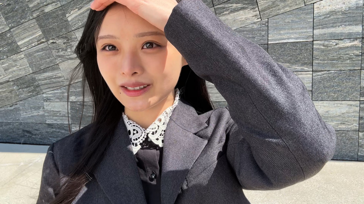 浅井恋乃未ちゃん　直筆生写真 浅井恋乃未 櫻坂46 四期生お披露目制服 生写真 直筆 サイン ヨリ