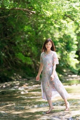 フリーアナ・皆藤愛子、3rd写真集『ふさのくに』を『デジタル