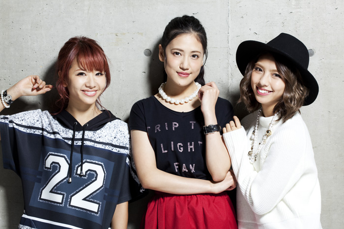 藤井夏恋 チーム別 クッション E-girls 藤井夏恋｜E-girls（イー・ガールズ） OFFICIAL WEBSITE